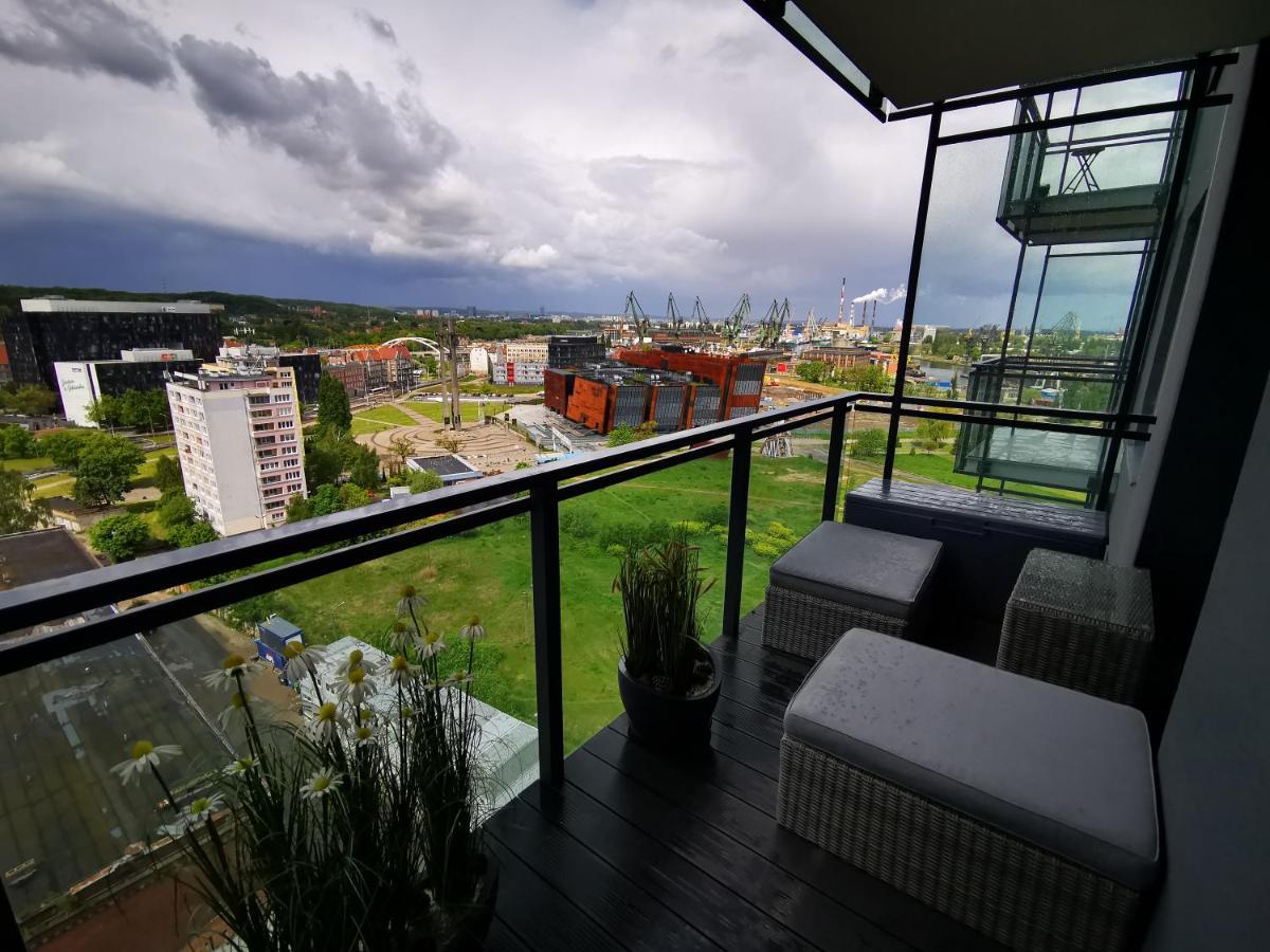 Walowa Tower Apartments Gdansk Bagian luar foto