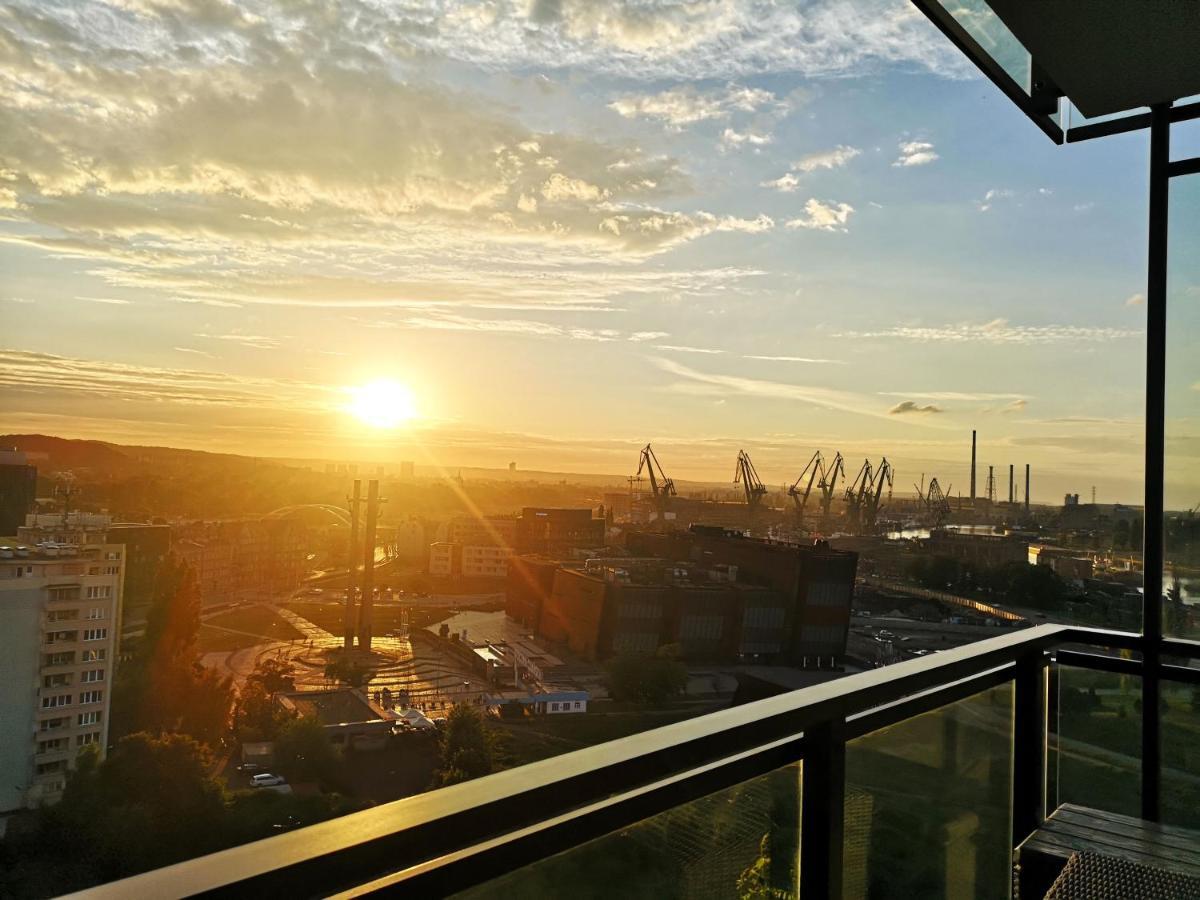 Walowa Tower Apartments Gdansk Bagian luar foto